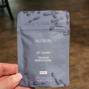 NEW Skin Tru Face Essence Ultra Refill - Blue